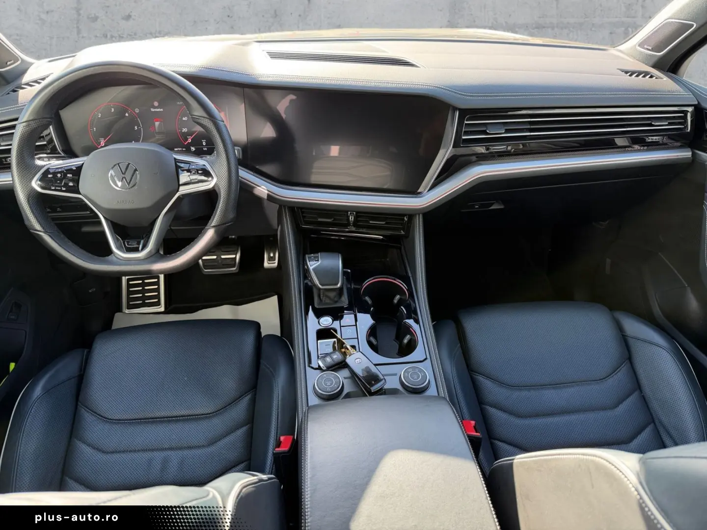 VW Touareg 3.0TDI 4M R-LINE IQ NAV 4xSHZ AHK STDHZG