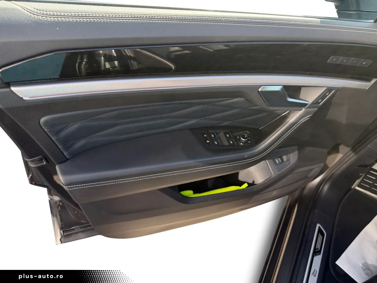 VW Touareg 3.0TDI 4M R-LINE IQ NAV 4xSHZ AHK STDHZG