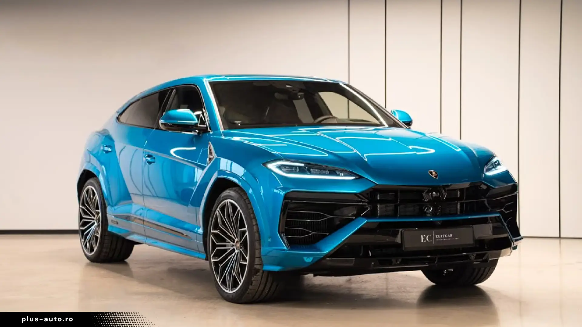 LAMBORGHINI URUS SE CARBON SPORTIVO B&O 3D • MASAJ
