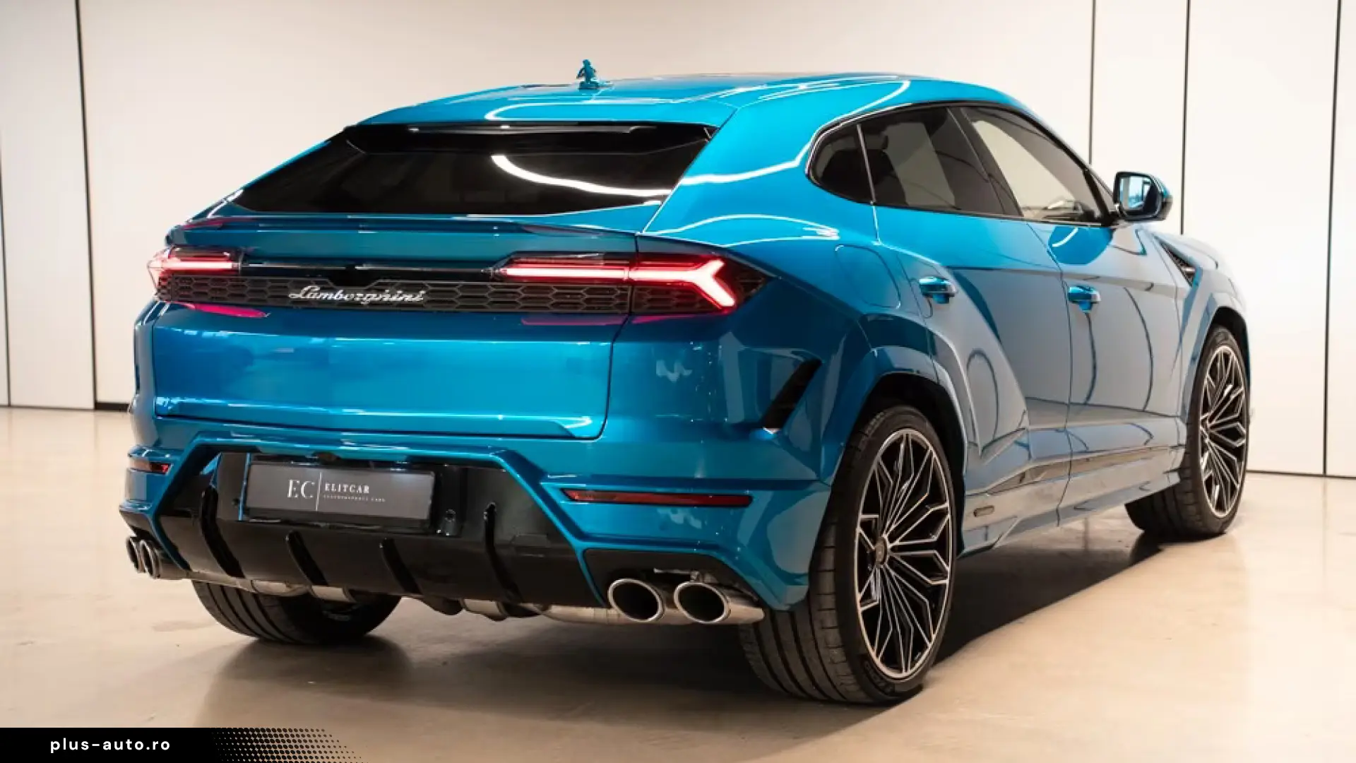 LAMBORGHINI URUS SE CARBON SPORTIVO B&O 3D • MASAJ