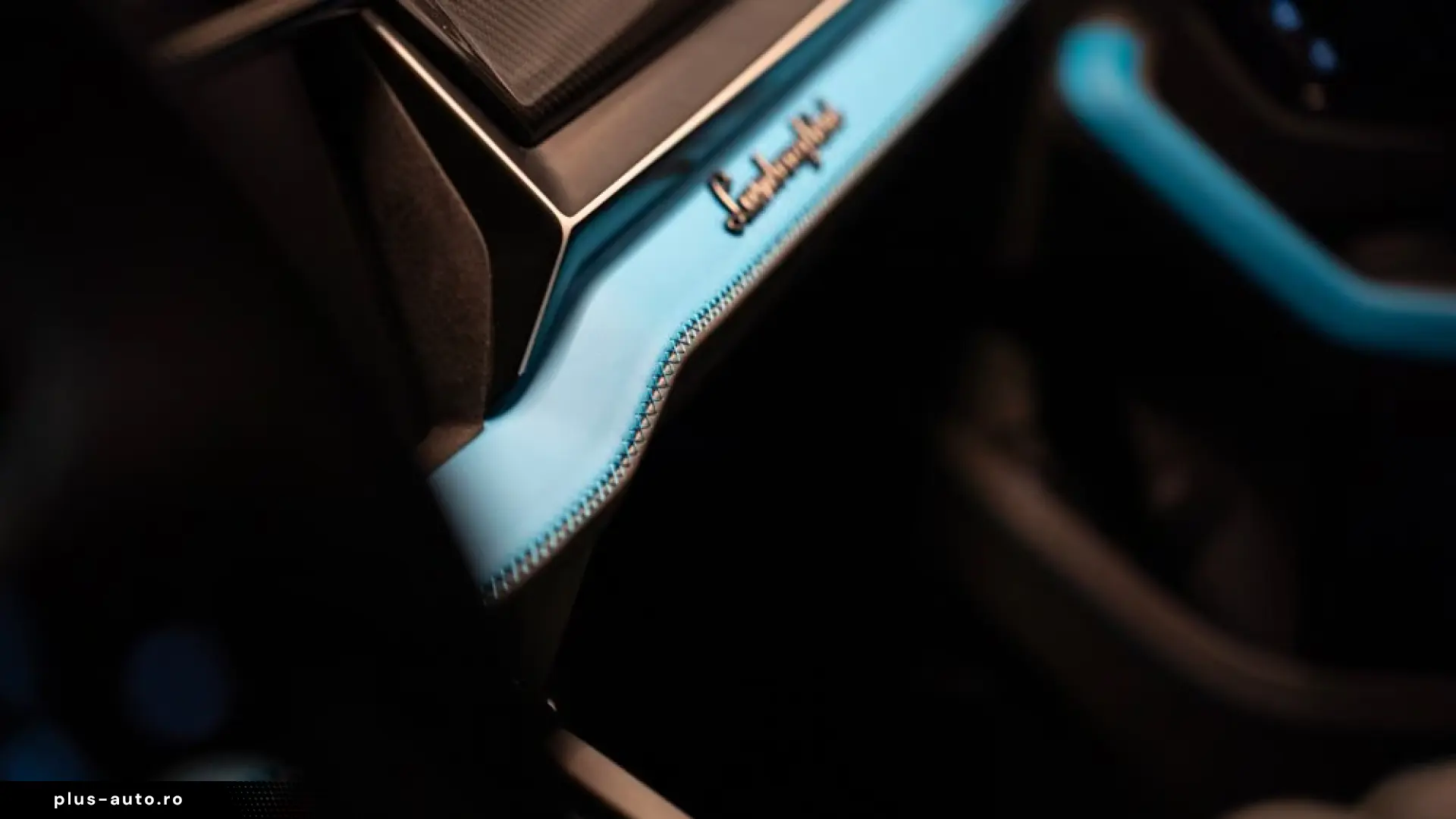LAMBORGHINI URUS SE CARBON SPORTIVO B&O 3D • MASAJ