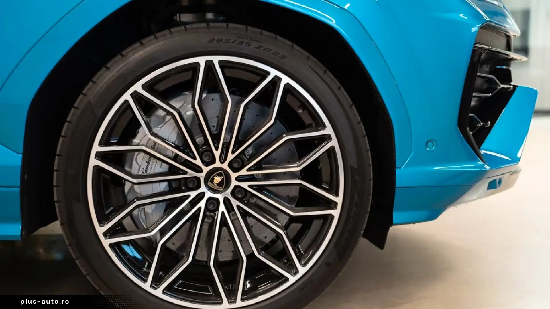 LAMBORGHINI URUS SE CARBON SPORTIVO B&O 3D • MASAJ