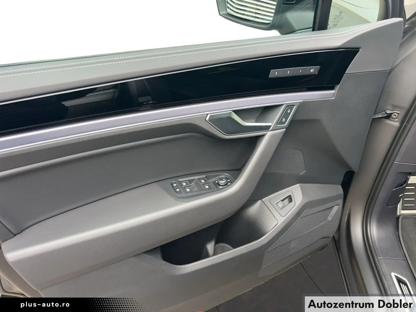 VW Touareg 3.0 TDI 4Motion R-Line LUFT AHK Pano LED