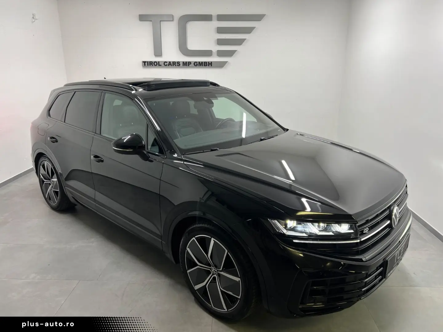 VW Touareg 3.0 TSI eHybrid R  IQ Drive  Pano  AHK