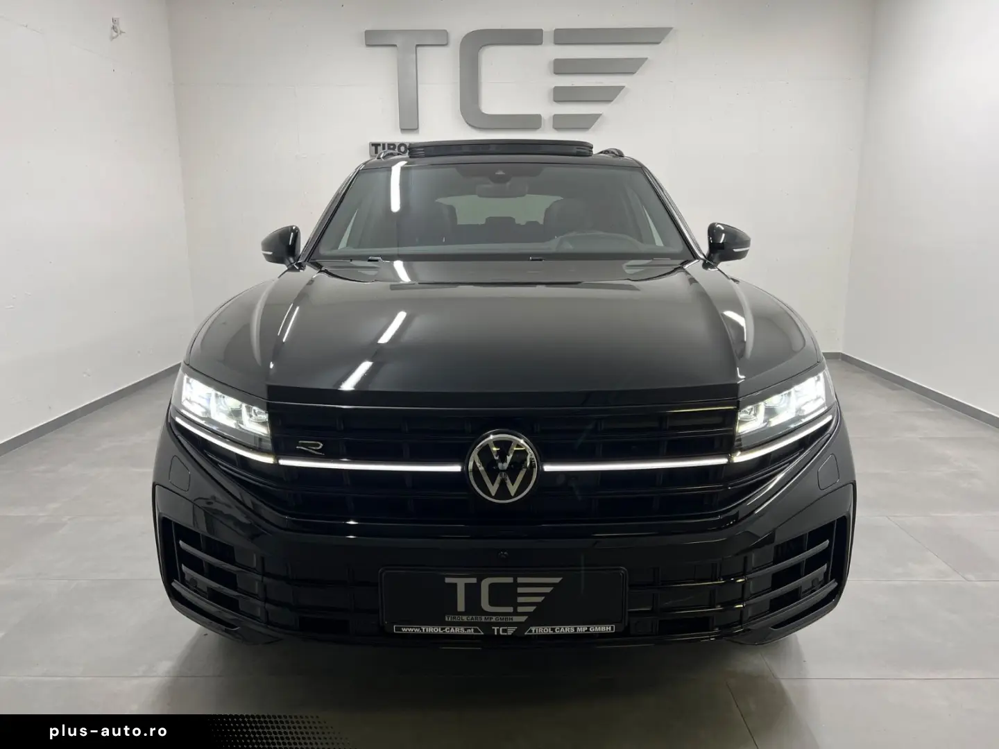 VW Touareg 3.0 TSI eHybrid R  IQ Drive  Pano  AHK