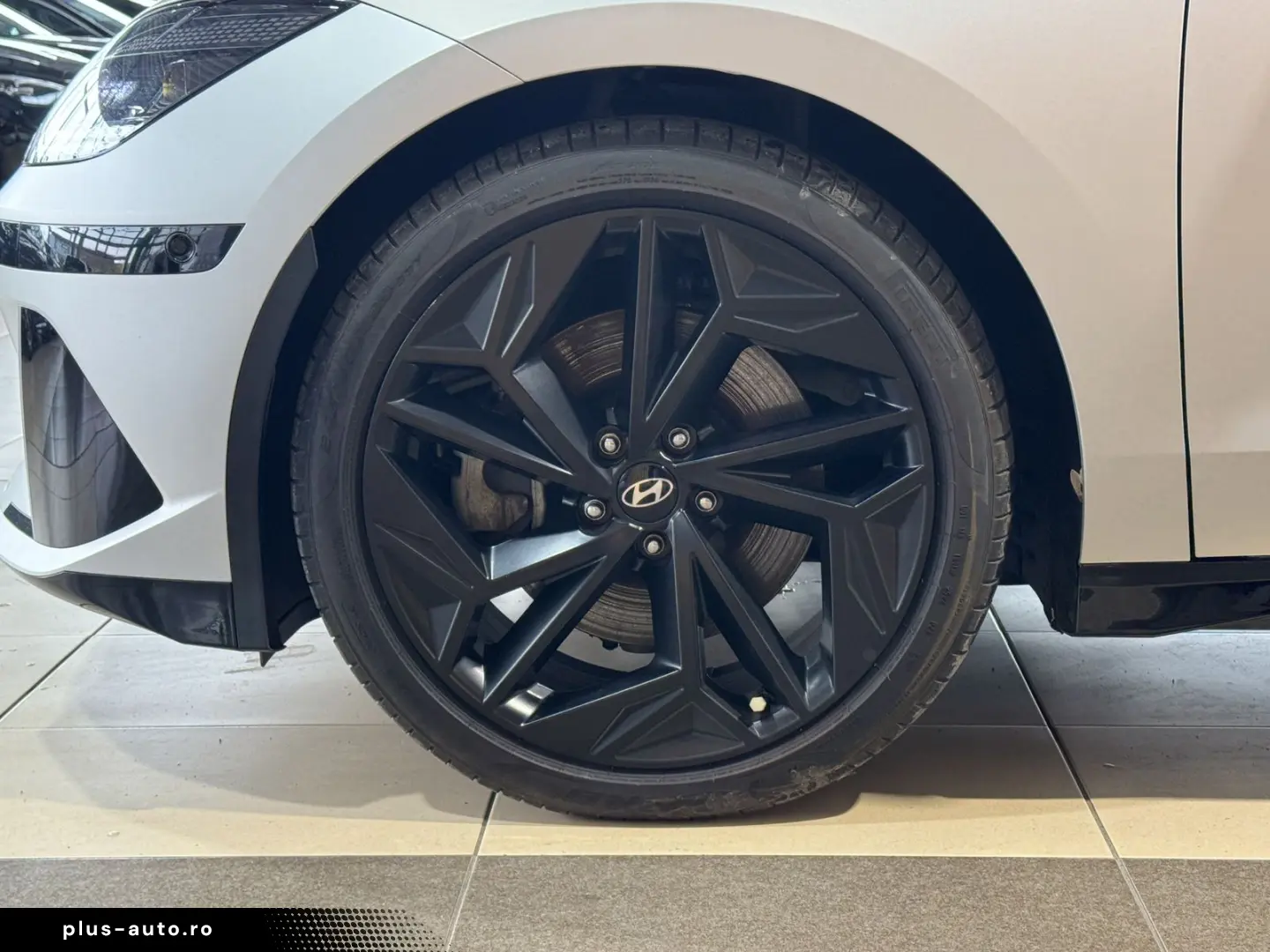 HYUNDAI Ioniq 6 First Edition Leder Pano BOSE ACC 4WD