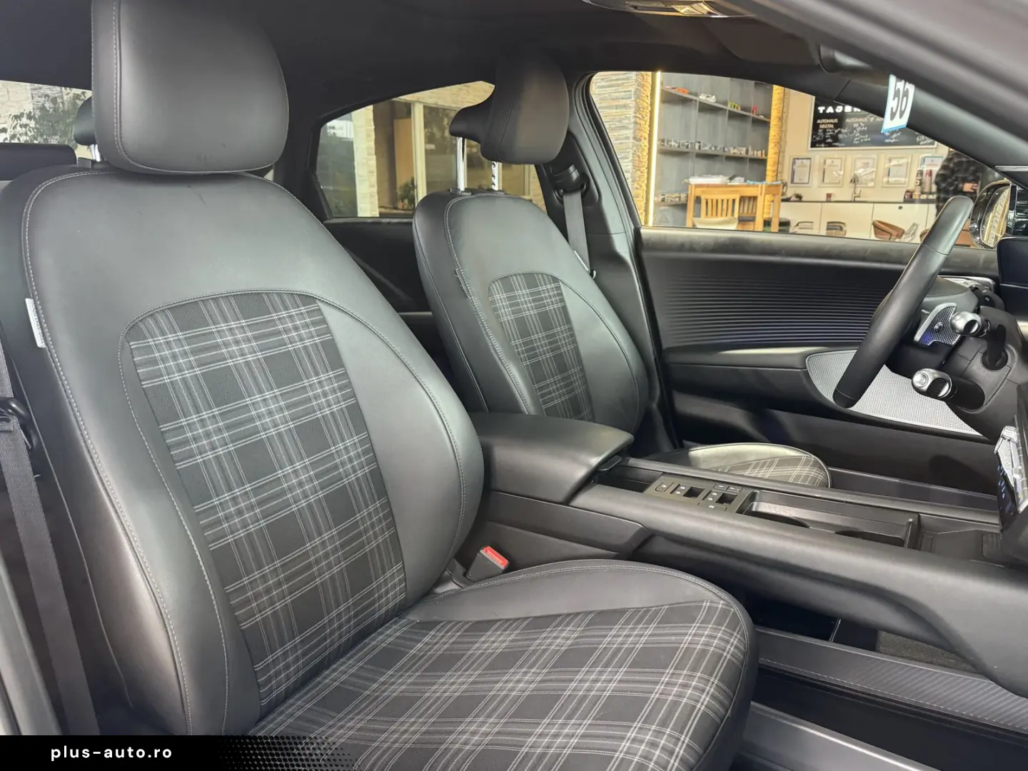 HYUNDAI Ioniq 6 First Edition Leder Pano BOSE ACC 4WD