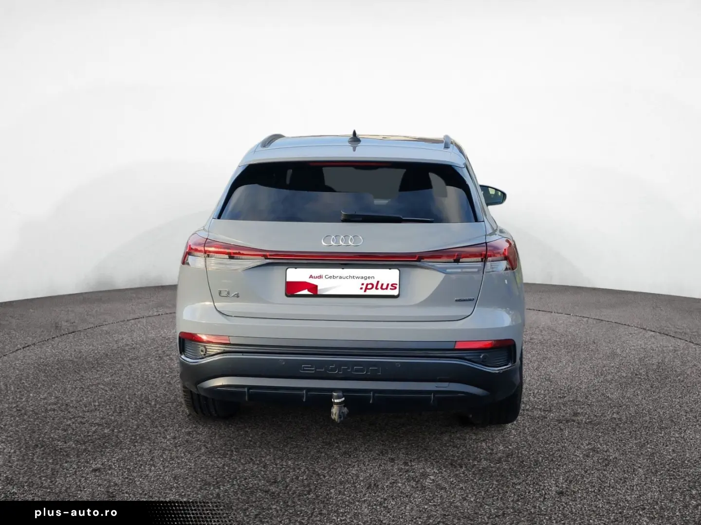 AUDI Q4 45 e-tron quattro S line 77kWh Matrix Keyless