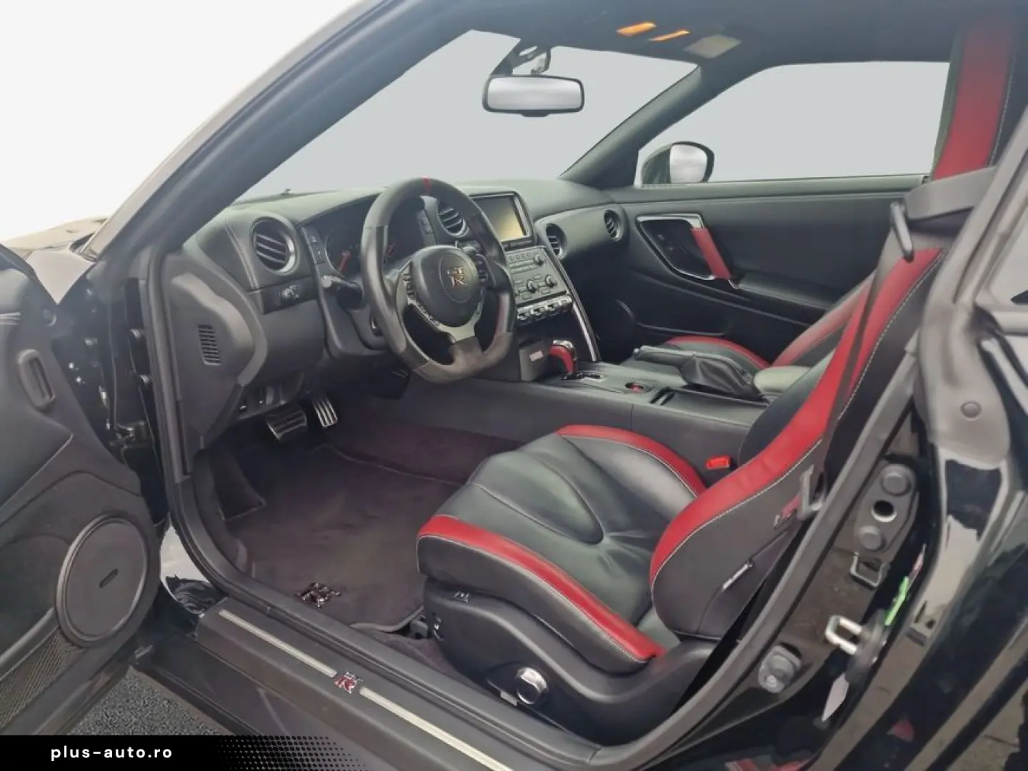 Nissan GT-R 2015 benzină, 89.793 € — imagine 9
