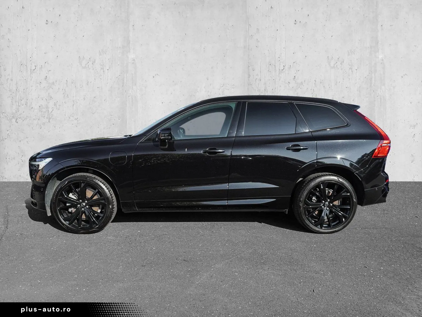 VOLVO XC60 T8 AWD Black Edition Plus Plug-in Hybrid AH