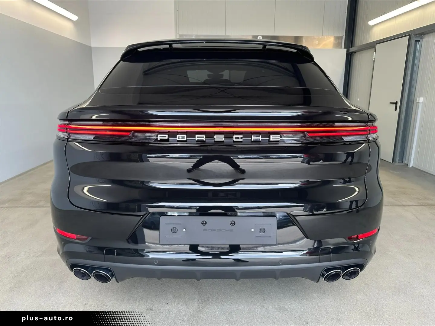 PORSCHE Cayenne S Coupe 2 1 Luft AHK Matrix Bose STHZ...