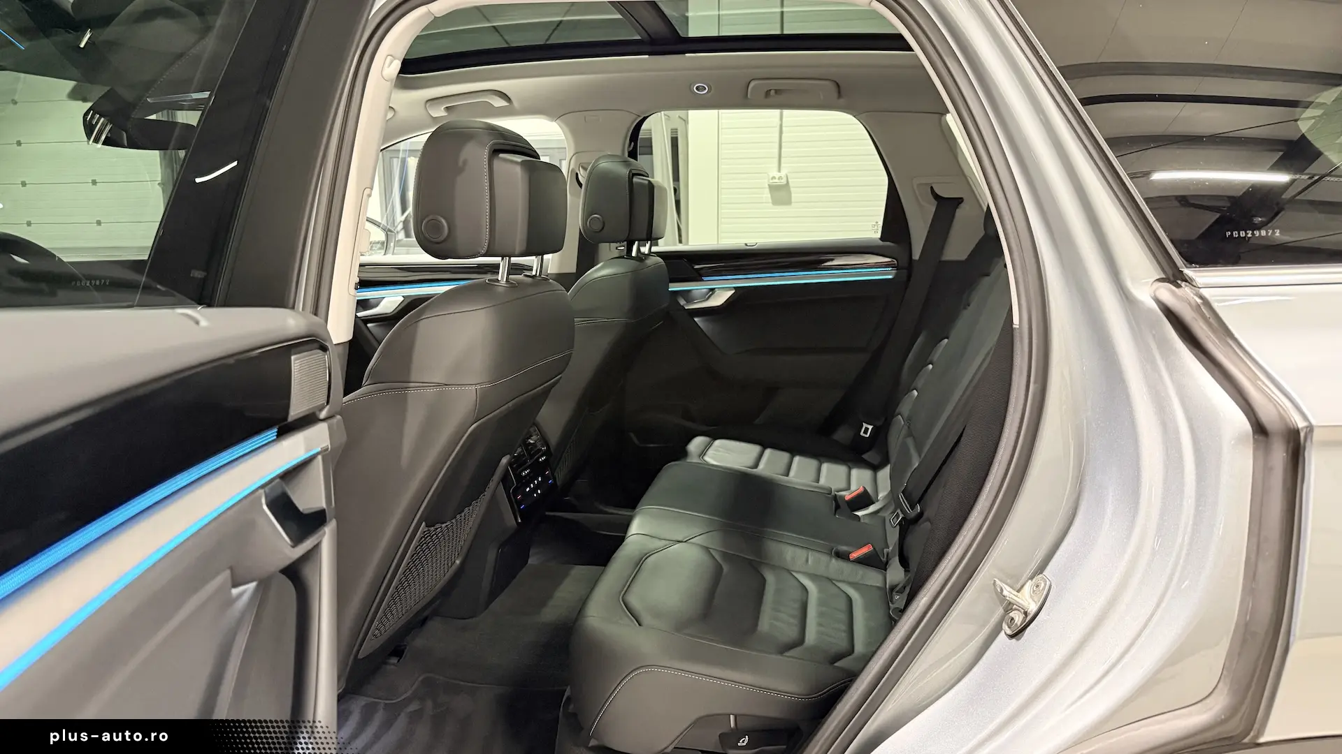 VW Touareg eHybrid Ventilatie Panoramic IQ Light Keyless