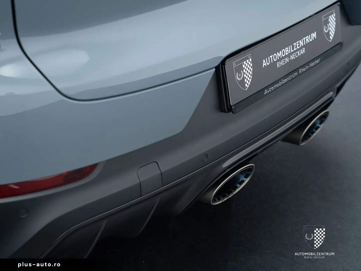 PORSCHE Cayenne Turbo GT-Paket TECHART Beifahrer-Display