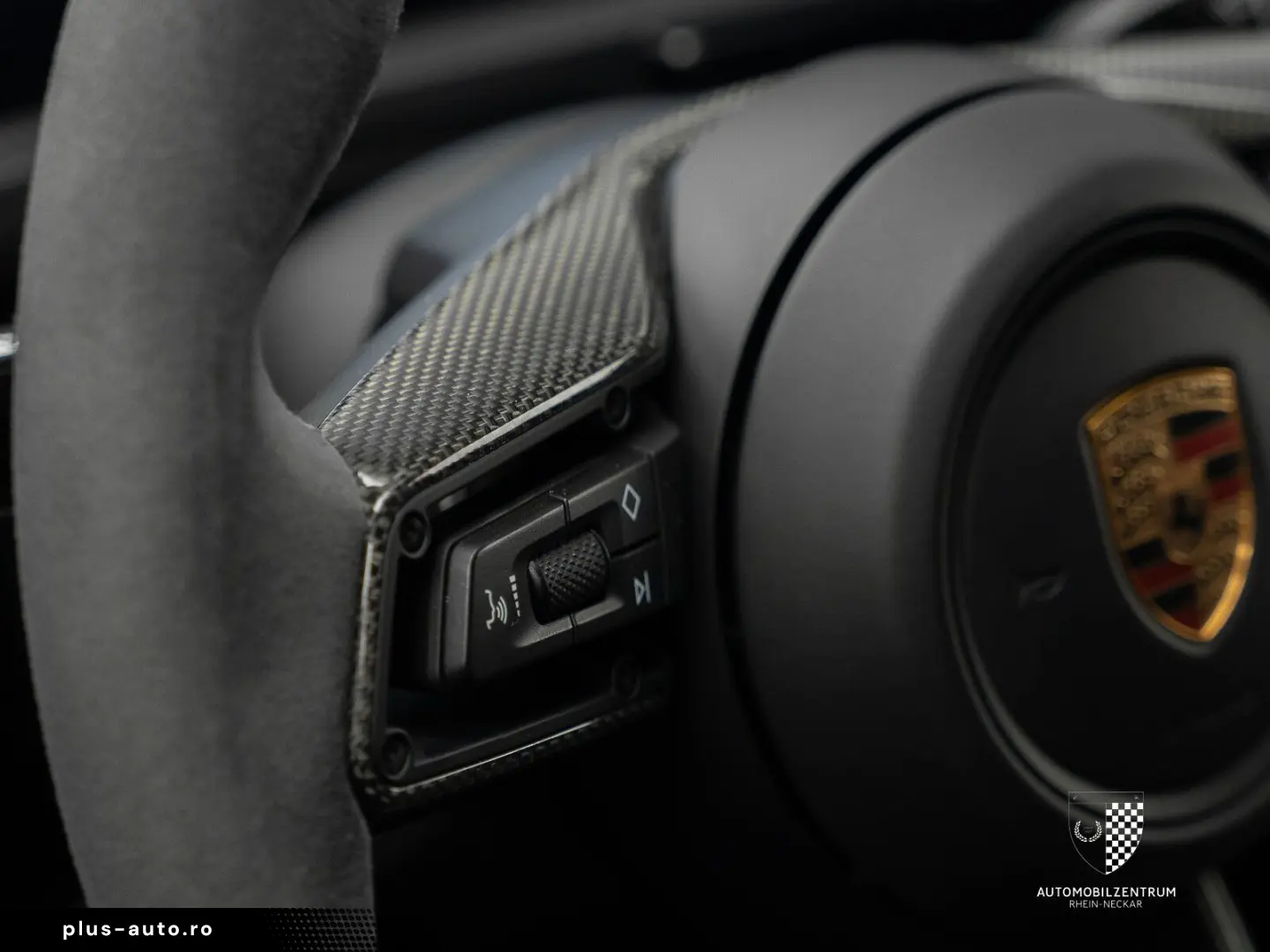 PORSCHE Cayenne Turbo GT-Paket TECHART Beifahrer-Display