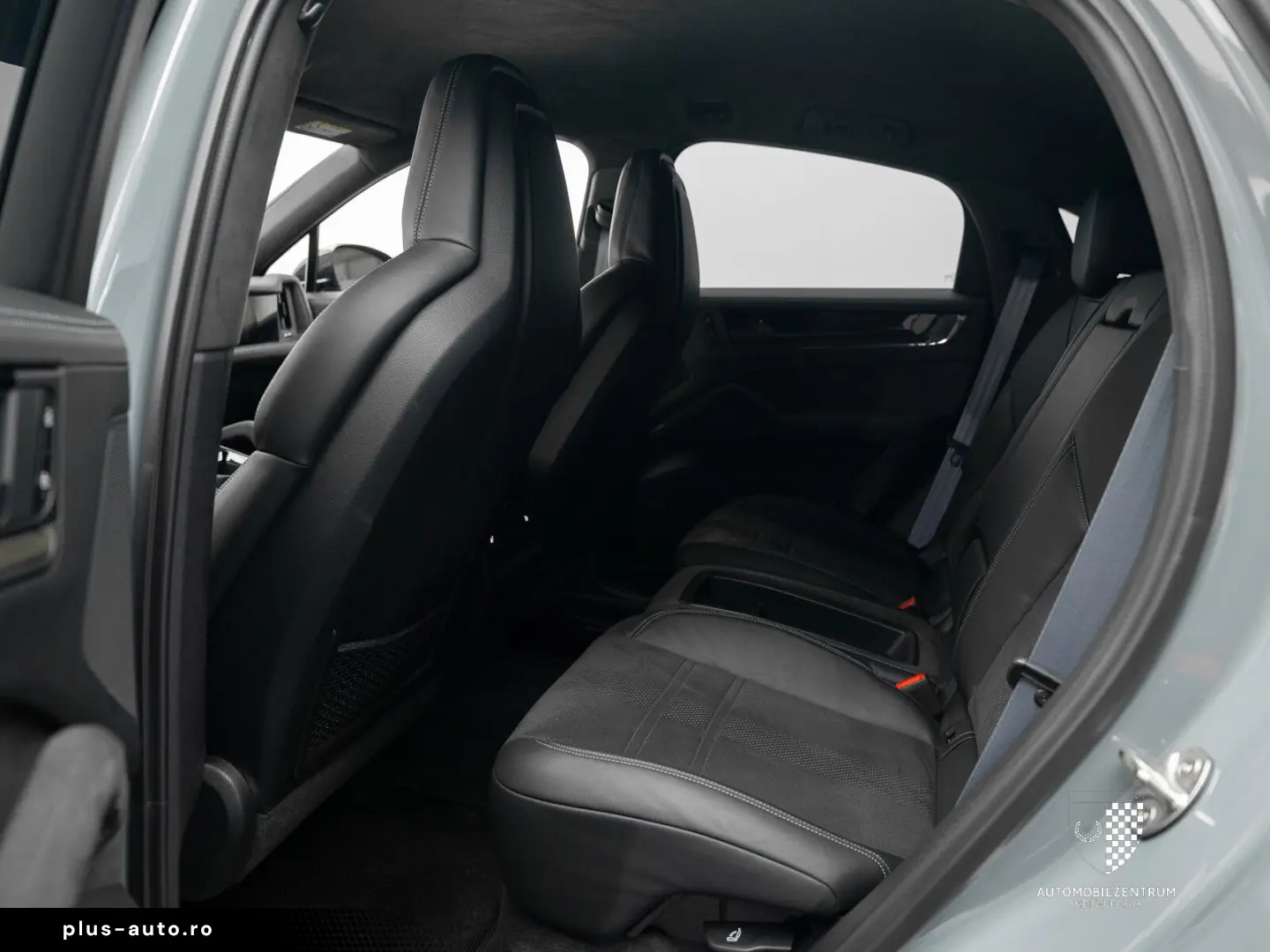 PORSCHE Cayenne Turbo GT-Paket TECHART Beifahrer-Display