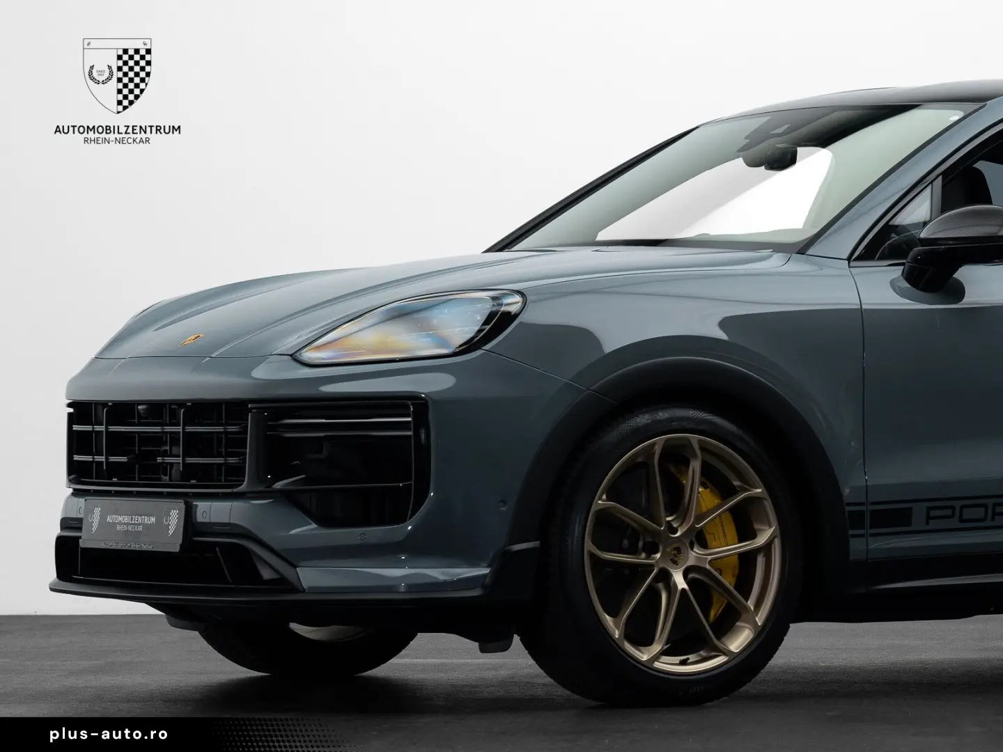 PORSCHE Cayenne Turbo GT-Paket TECHART Beifahrer-Display