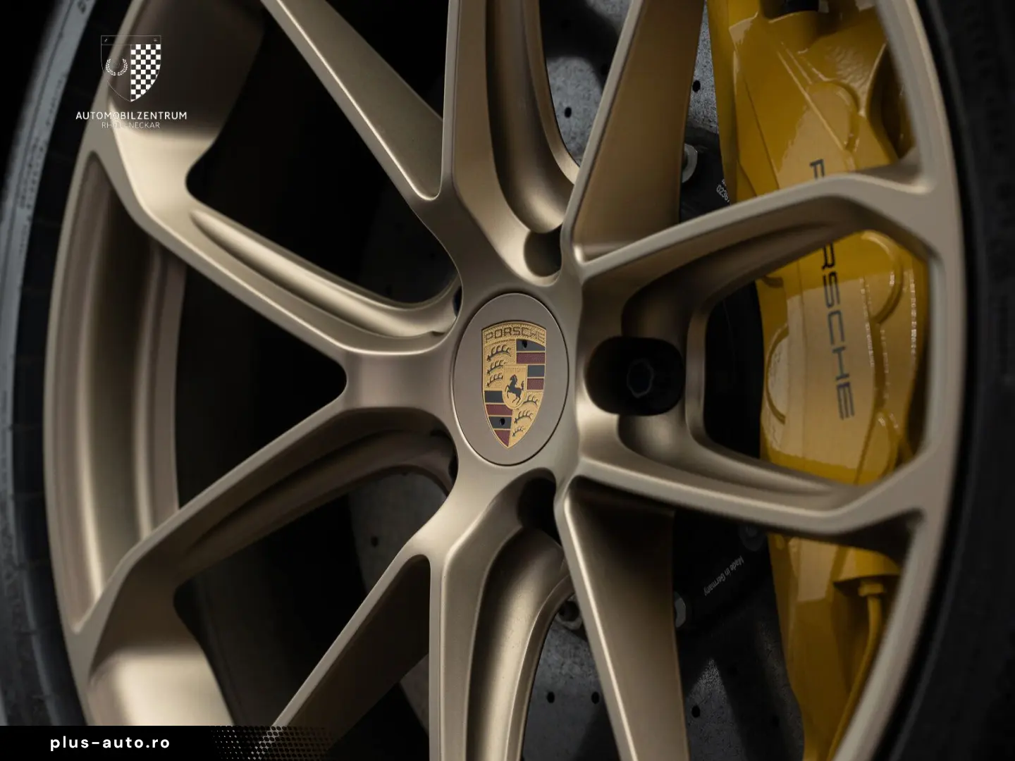 PORSCHE Cayenne Turbo GT-Paket TECHART Beifahrer-Display