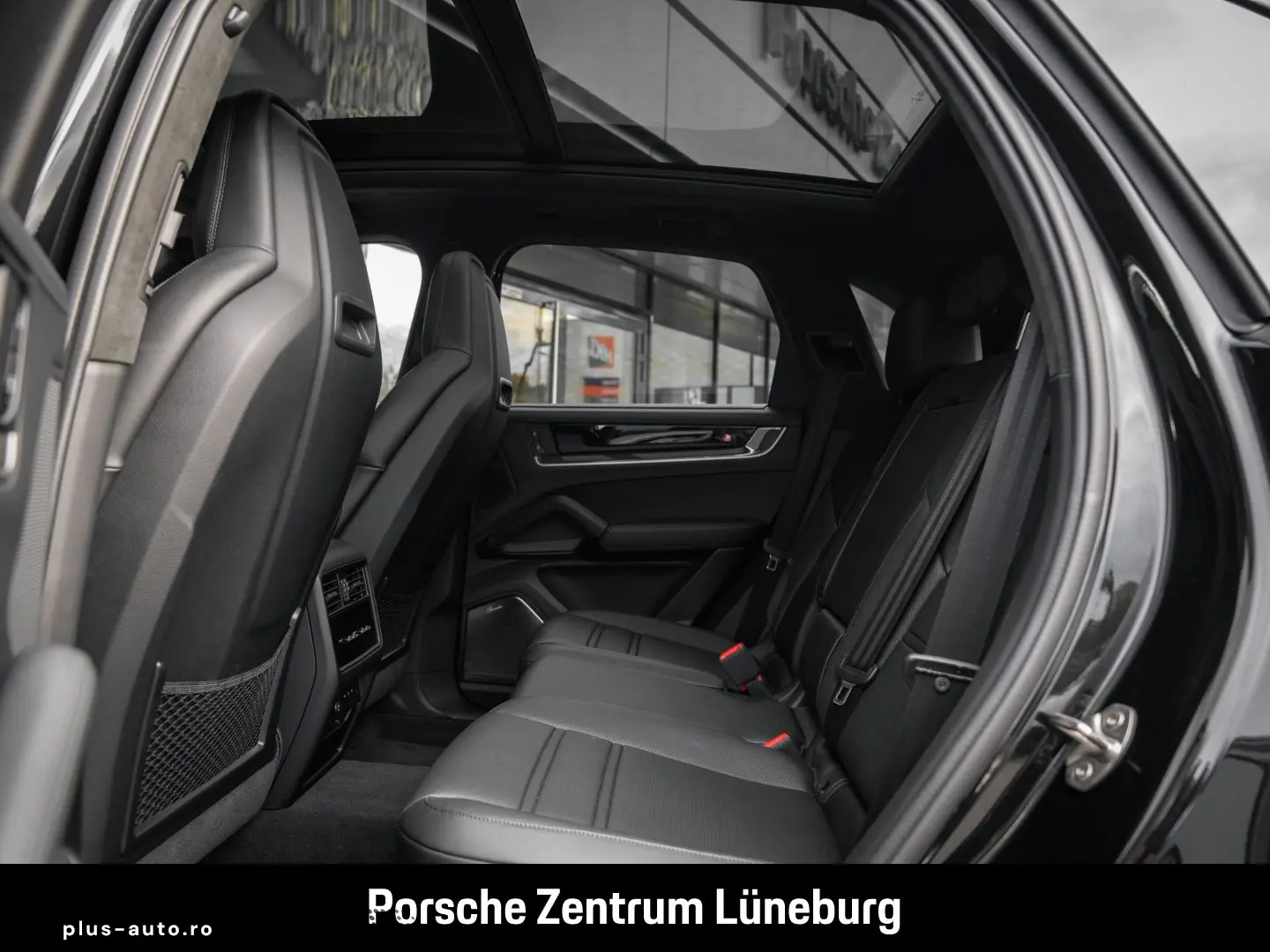 PORSCHE Cayenne Turbo E-Hybrid Burmester Clubleder PDCC