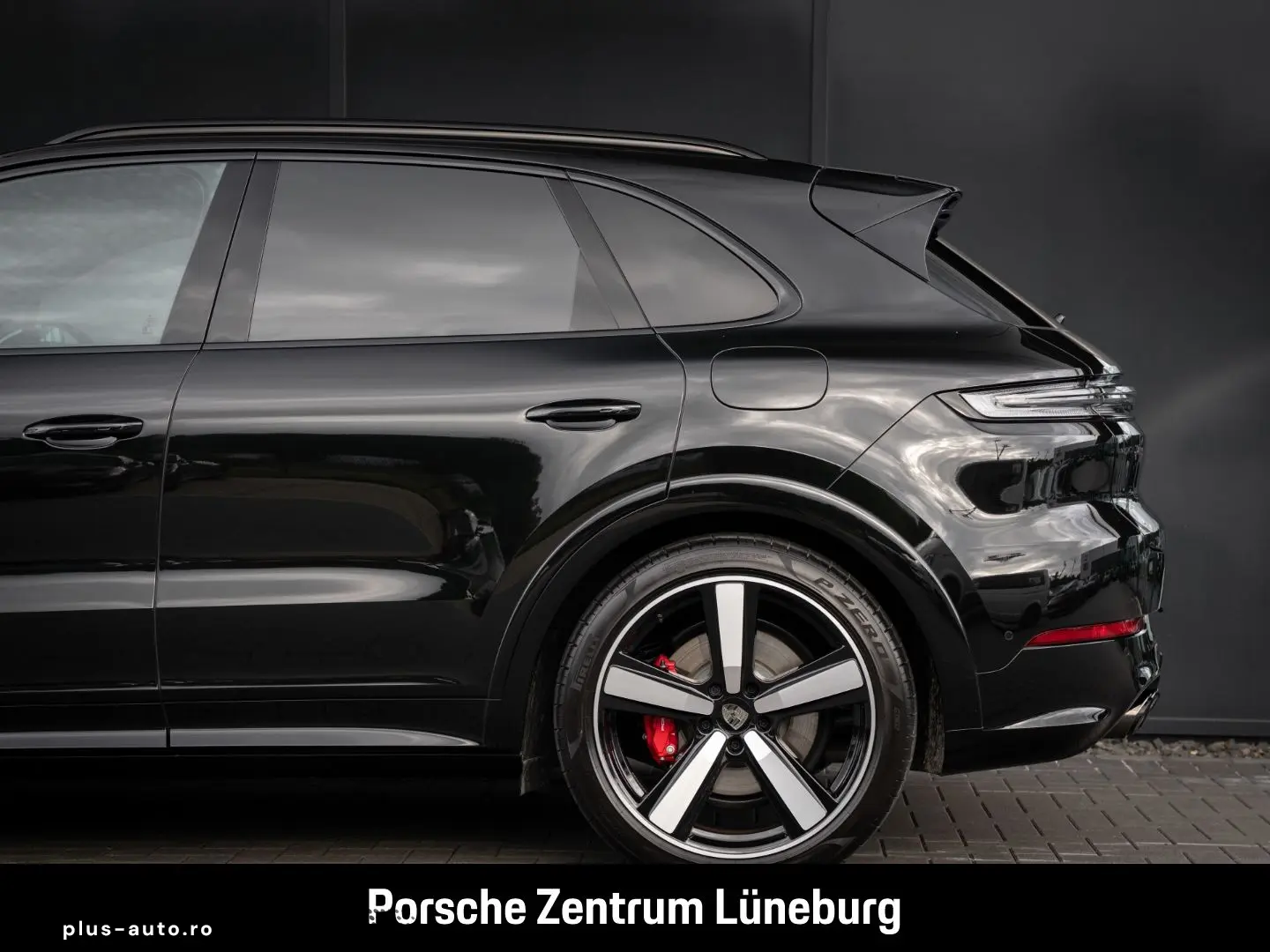 PORSCHE Cayenne Turbo E-Hybrid Burmester Clubleder PDCC