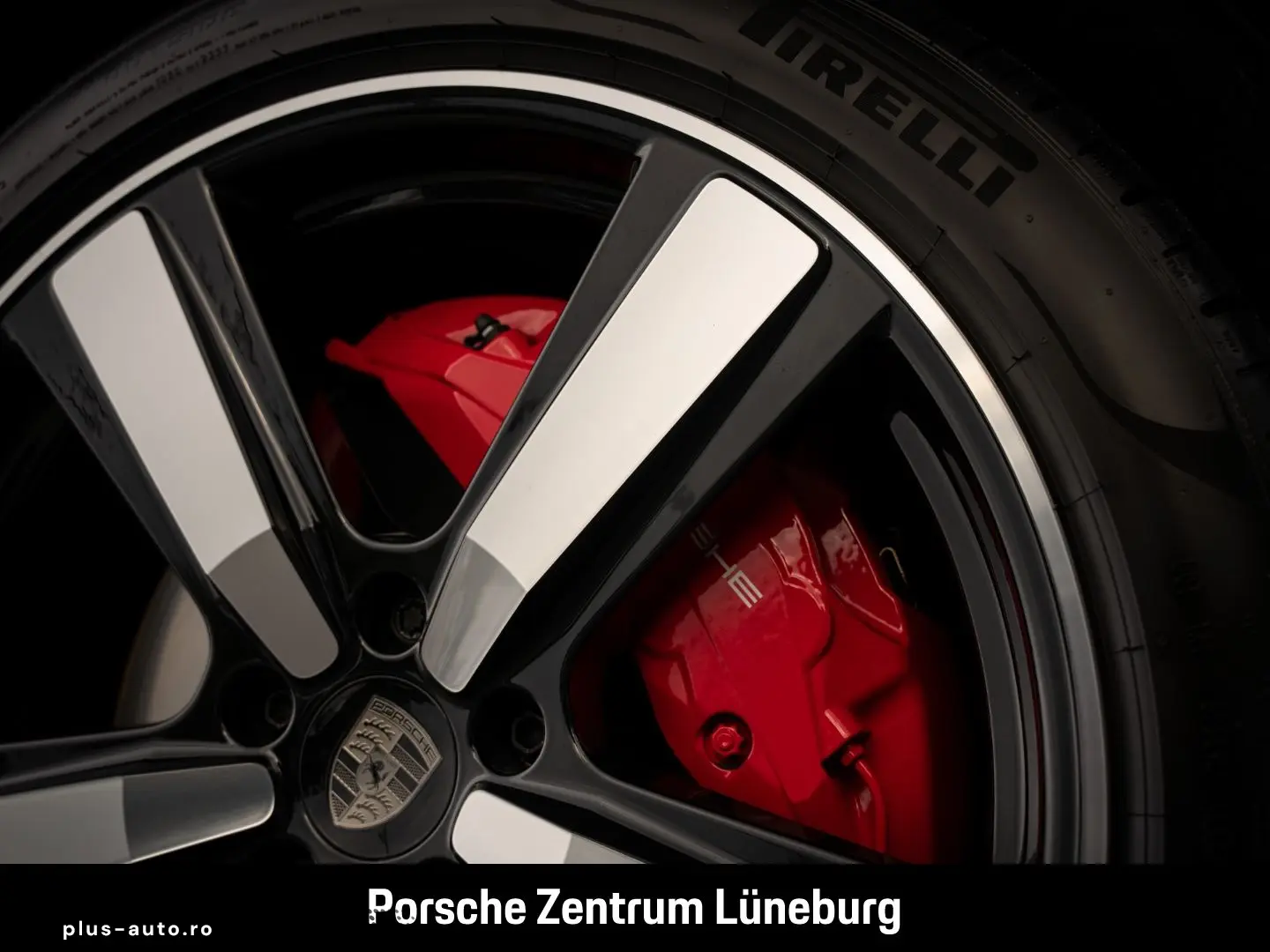 PORSCHE Cayenne Turbo E-Hybrid Burmester Clubleder PDCC