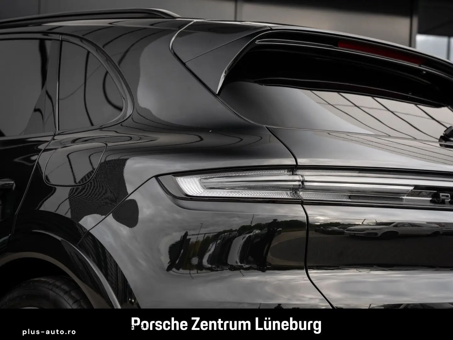 PORSCHE Cayenne Turbo E-Hybrid Burmester Clubleder PDCC