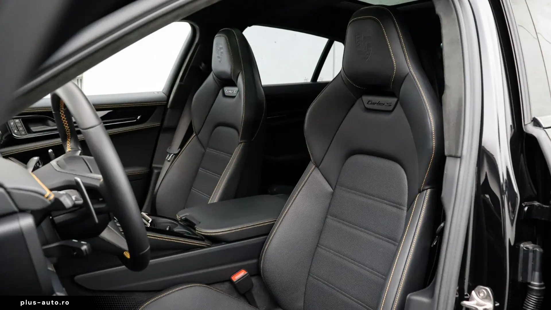 PORSCHE Panamera Turbo S E-Hybrid  Burmester PCCB Sitzbe