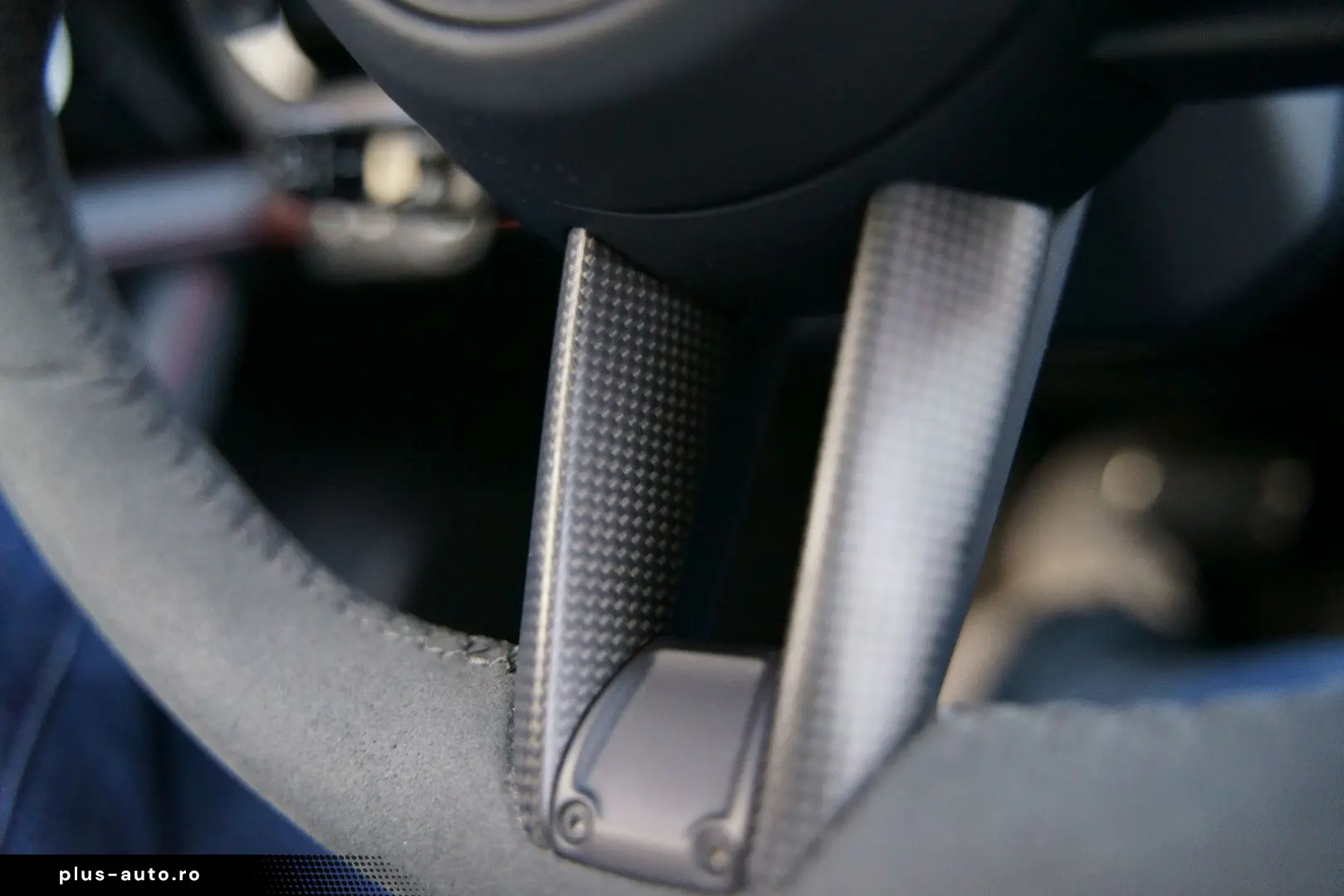 PORSCHE Panamera GTS  HLA CARBON P-Display 4-Zone