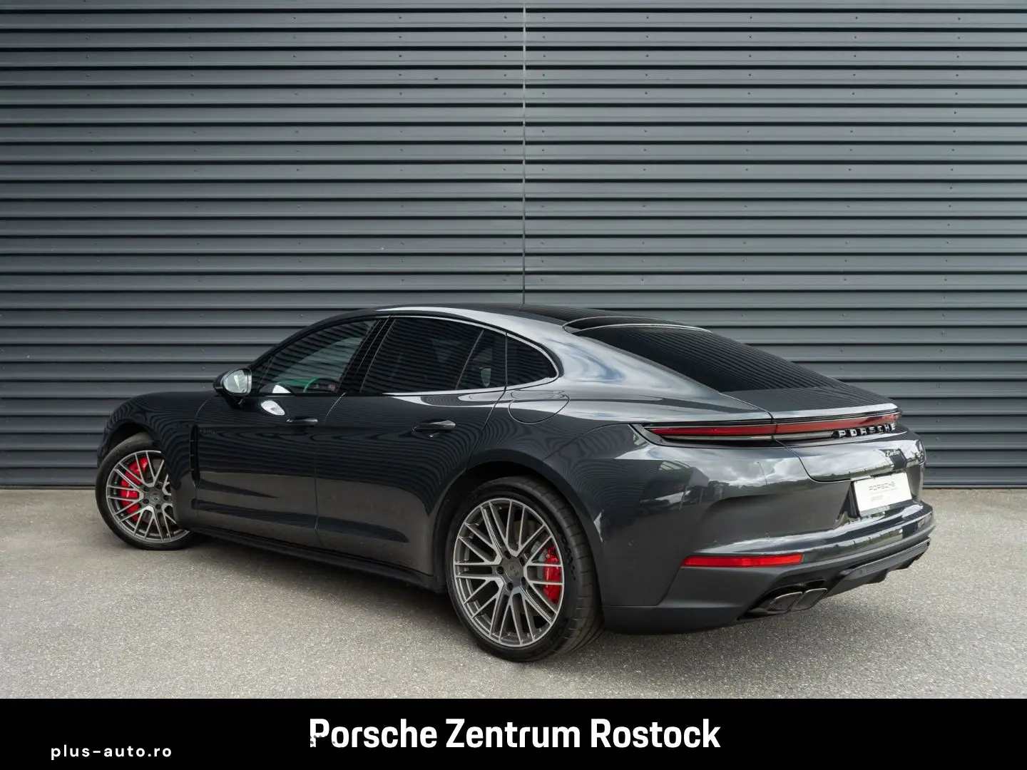 PORSCHE Panamera Turbo E-Hybrid Burmester Nachtsicht