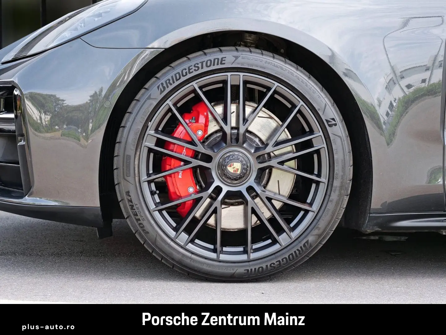 PORSCHE Panamera GTS InnoDrive HA-Lenkung Soft-Close