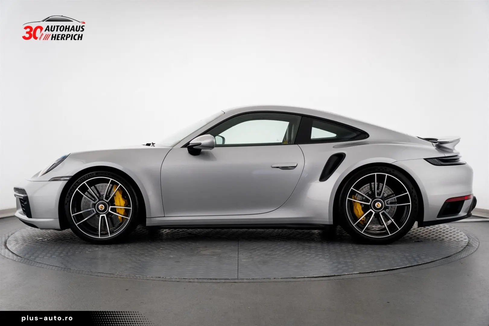PORSCHE 992 Turbo S Coupé Burmester Vollschale Leichtbau