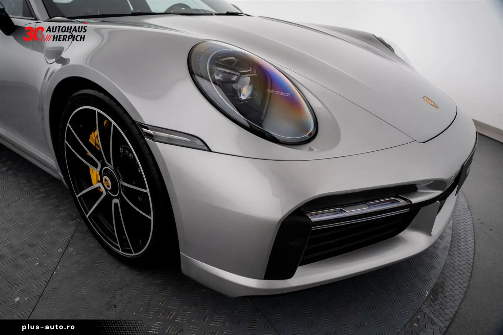 PORSCHE 992 Turbo S Coupé Burmester Vollschale Leichtbau