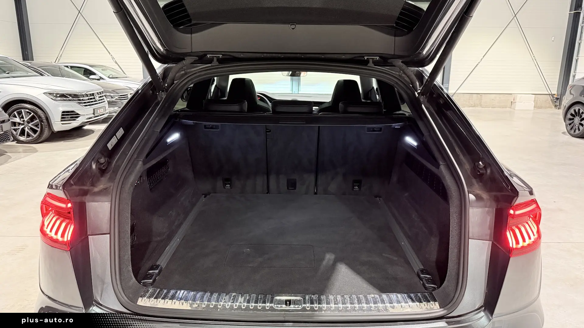 Audi Q8 Competition 60 TFSIe B&O Trapa