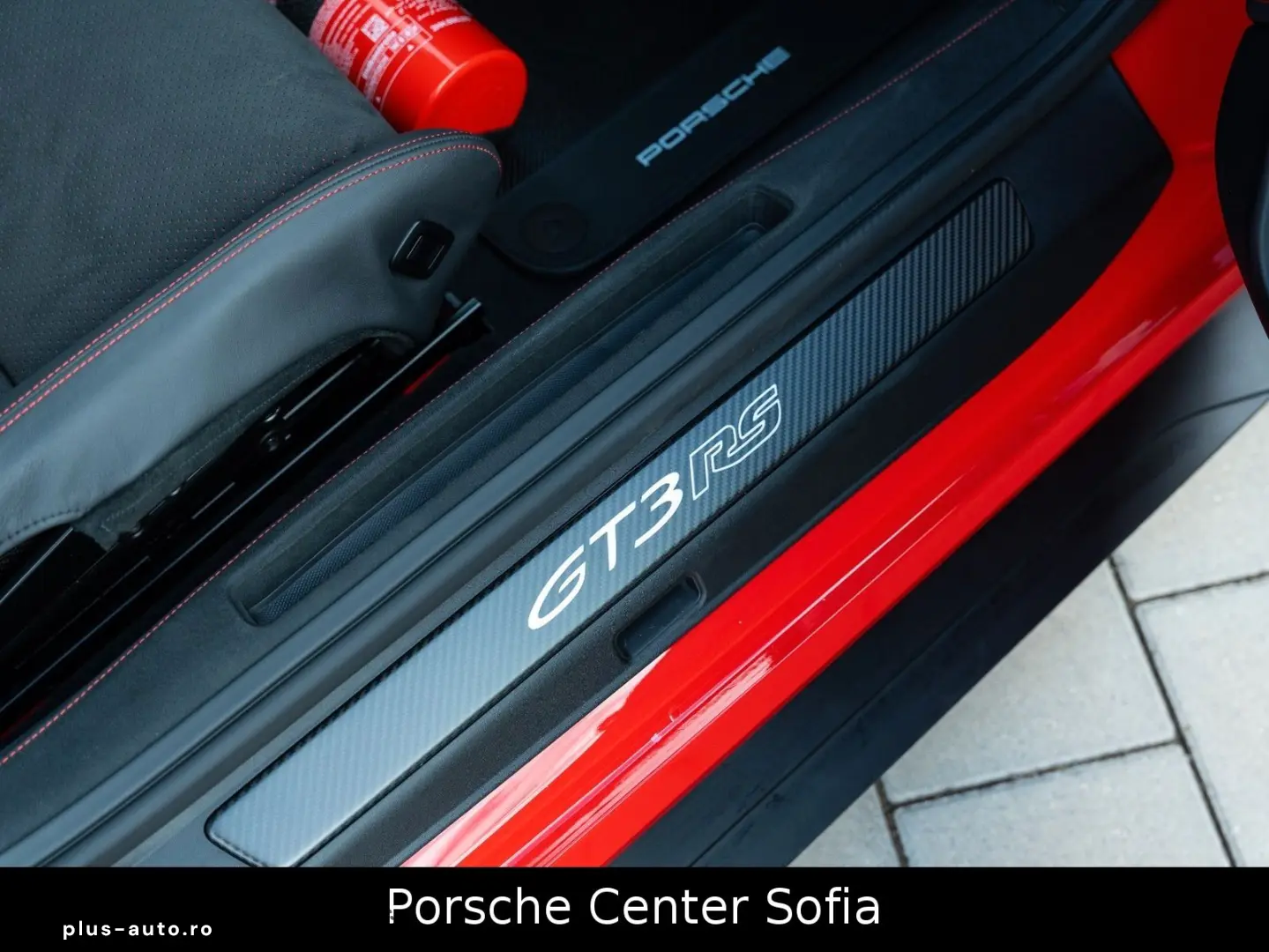 PORSCHE 911 GT3 RS