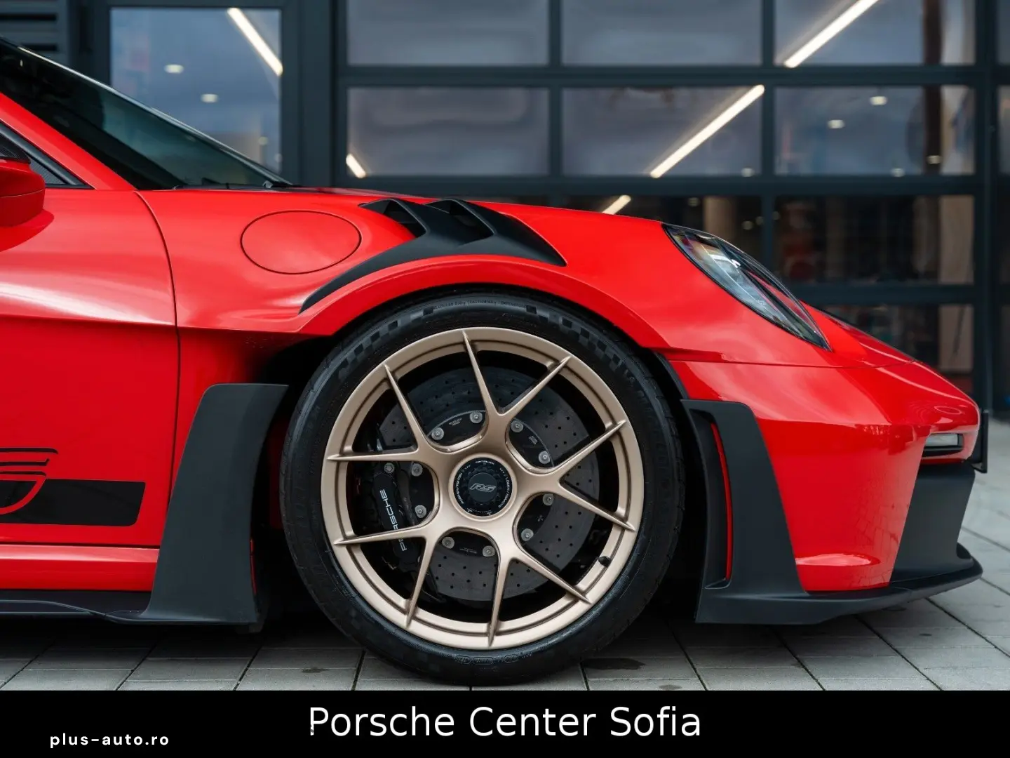 PORSCHE 911 GT3 RS