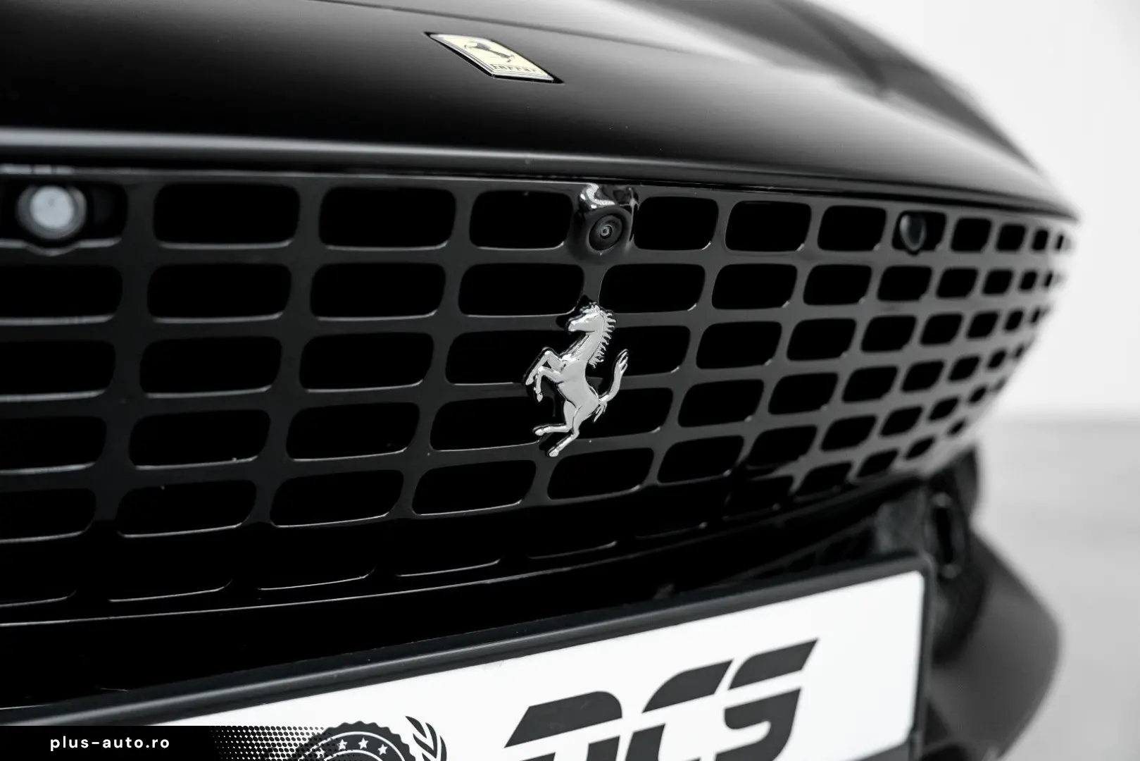 FERRARI Roma 3.9 T V8 Spider DCT