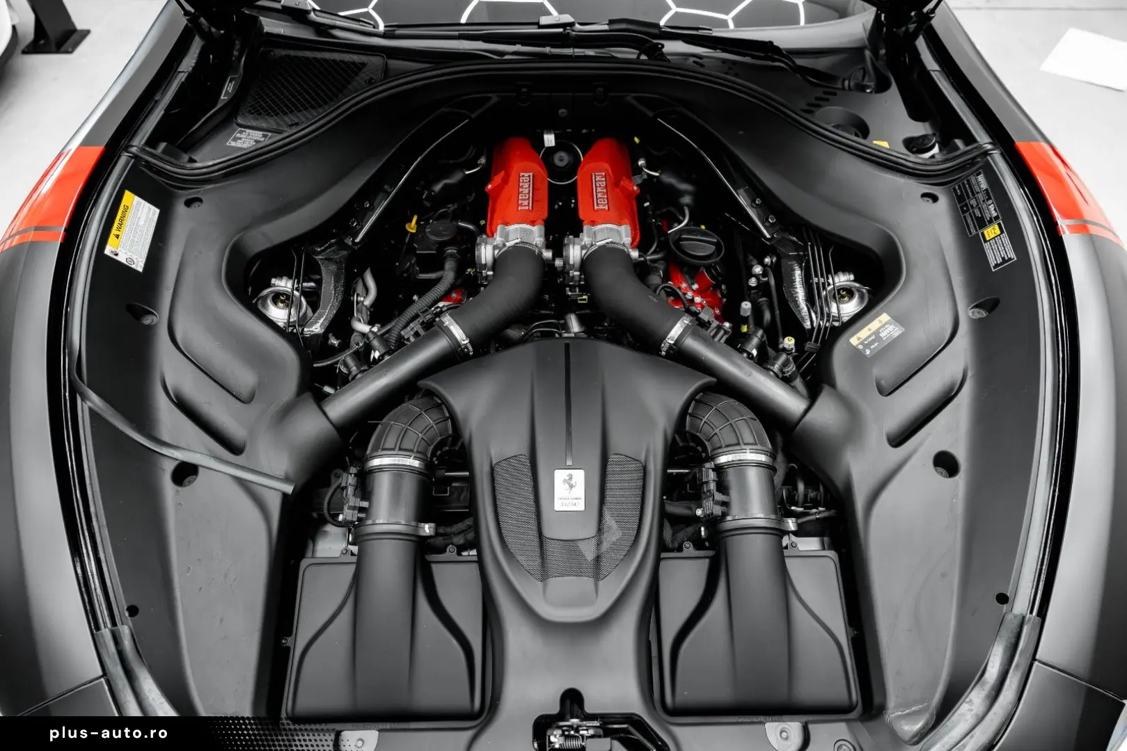 FERRARI Roma 3.9 T V8 Spider DCT