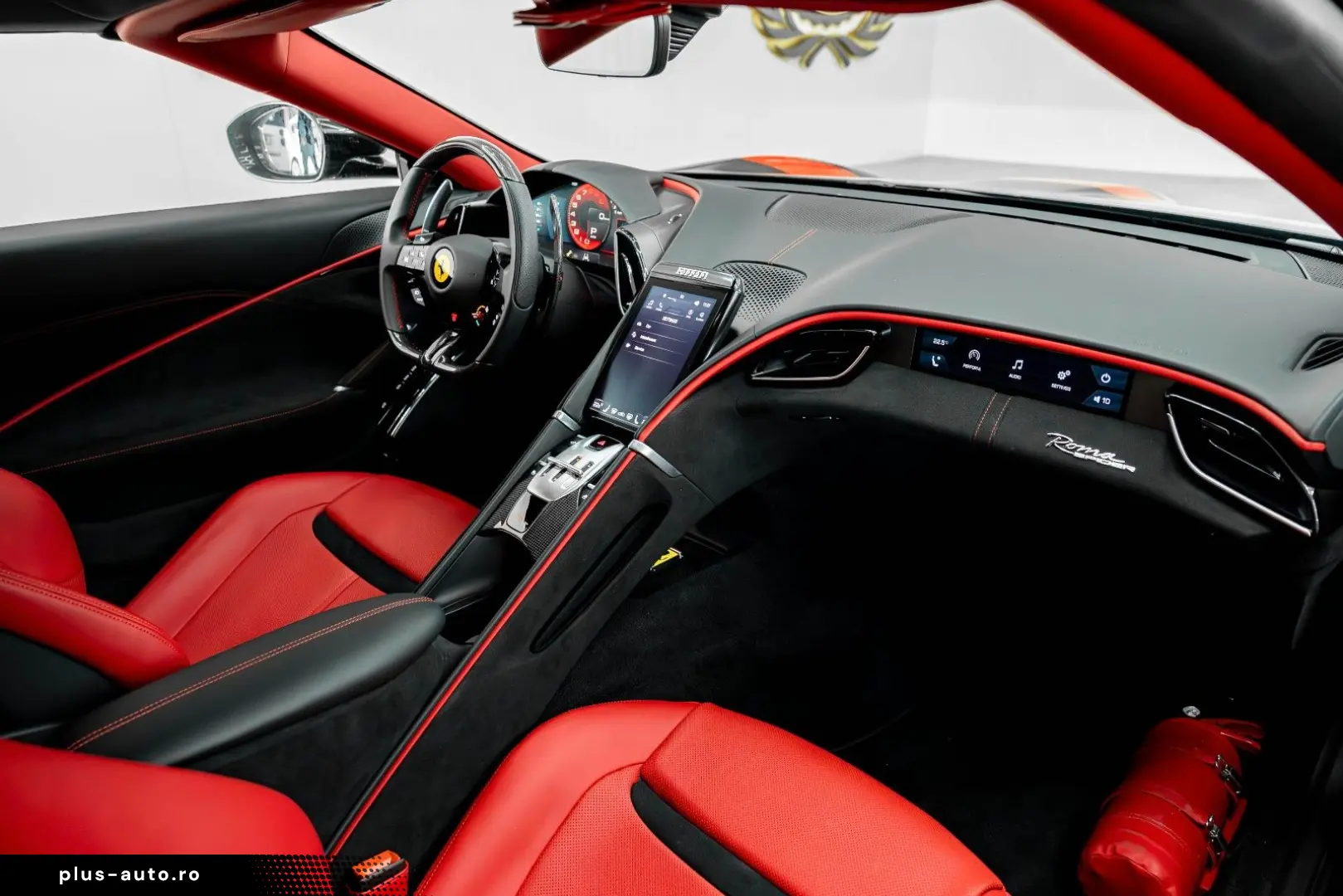FERRARI Roma 3.9 T V8 Spider DCT