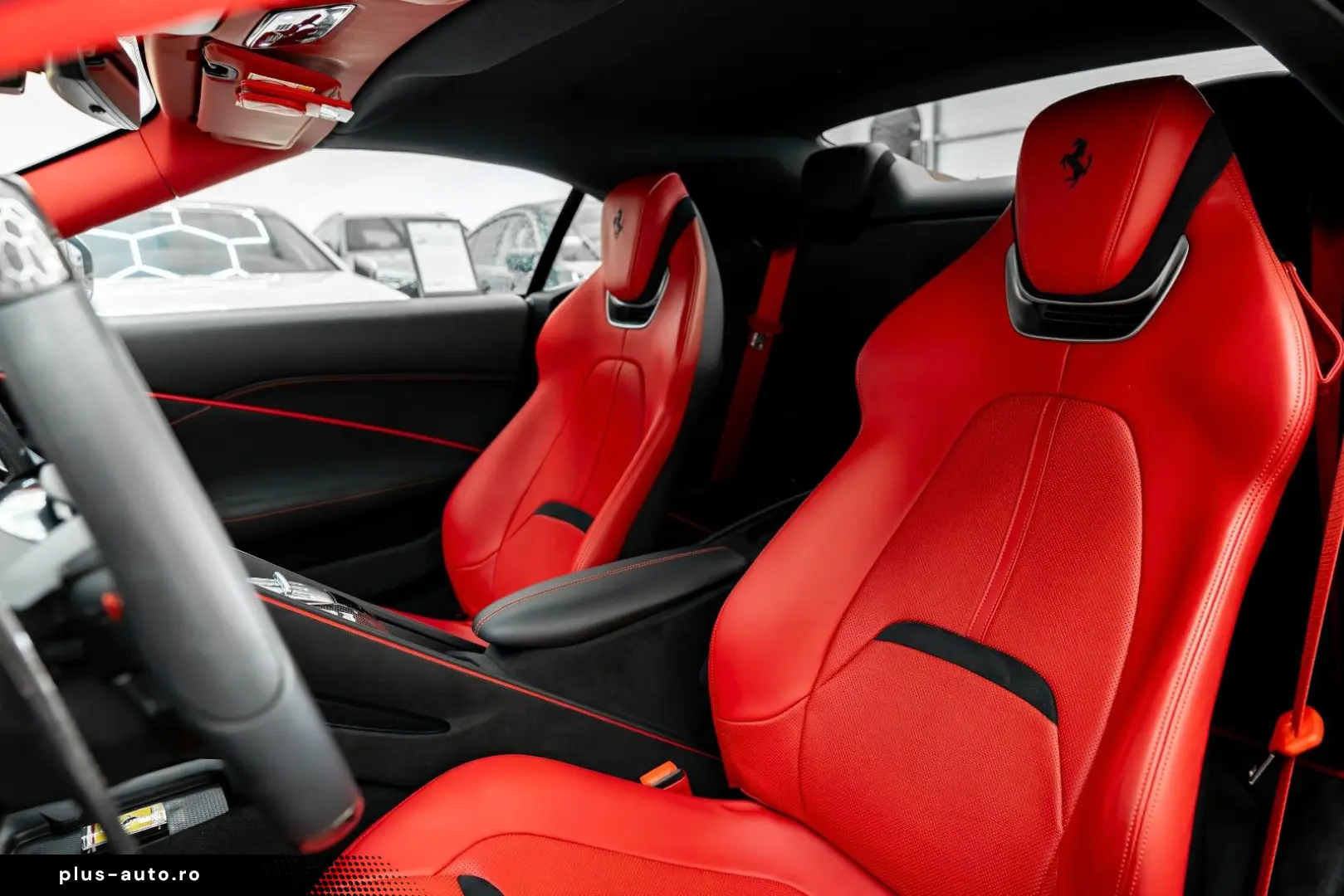 FERRARI Roma 3.9 T V8 Spider DCT