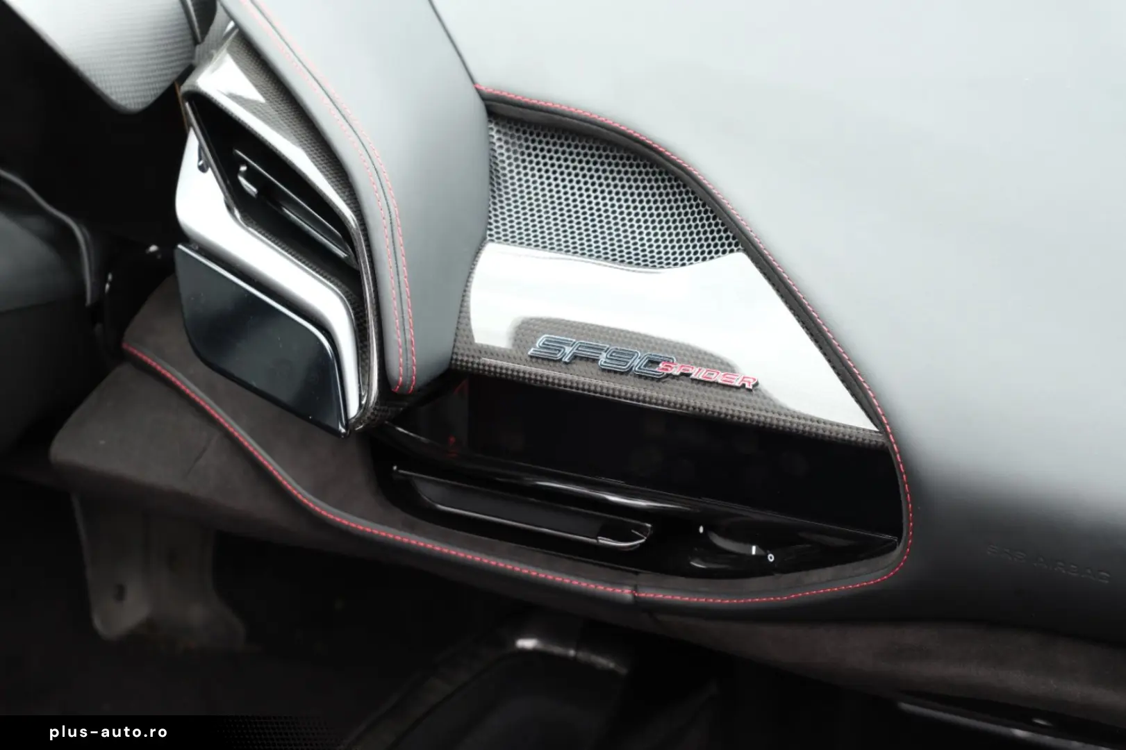 FERRARI SF90 Spider Matt ADAS Carbon 360  Lift JBL AFS