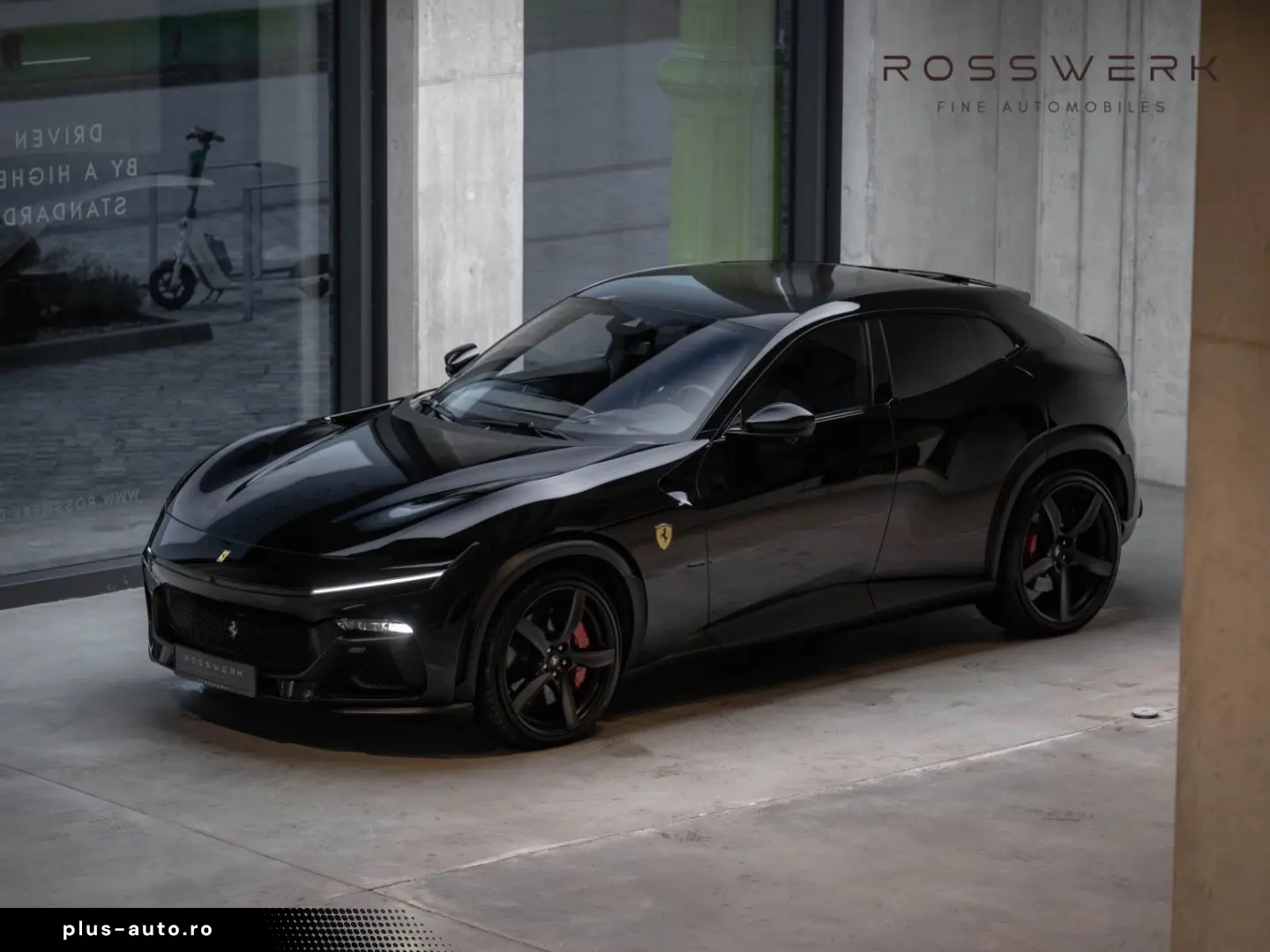 FERRARI Purosangue