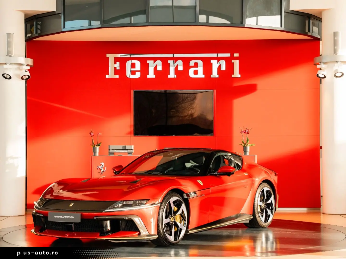FERRARI 12Cilindri Panoramadach Lift HiFi-Burmester