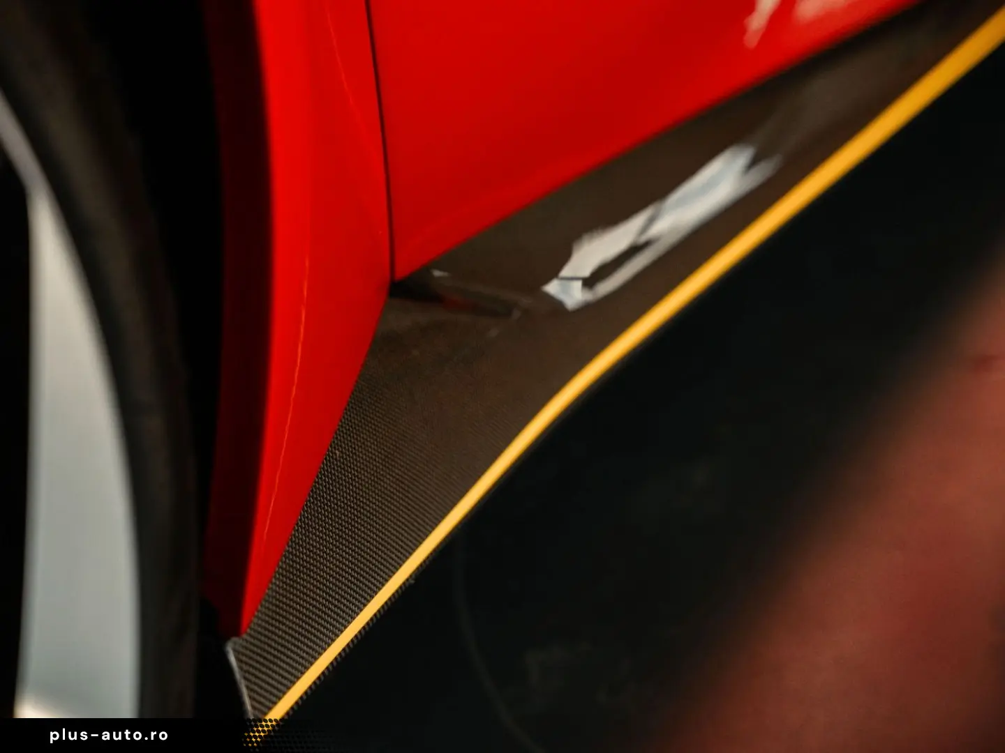 FERRARI 12Cilindri Panoramadach Lift HiFi-Burmester