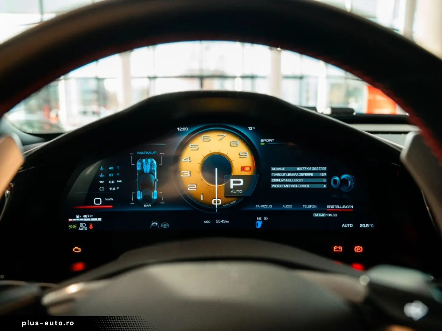 FERRARI 12Cilindri Panoramadach Lift HiFi-Burmester