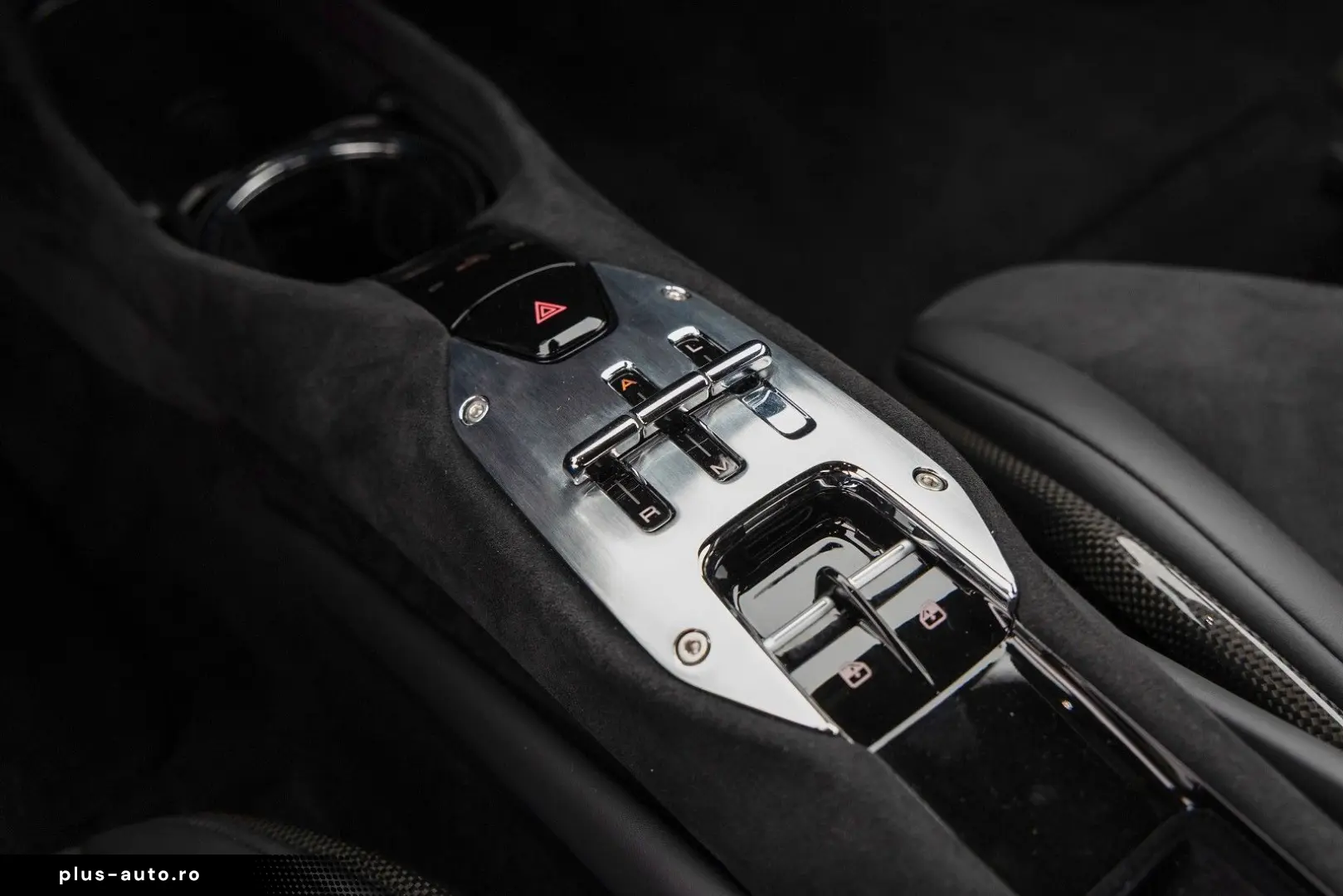 FERRARI 296 GTB CARBON RACING SEATS LIFT