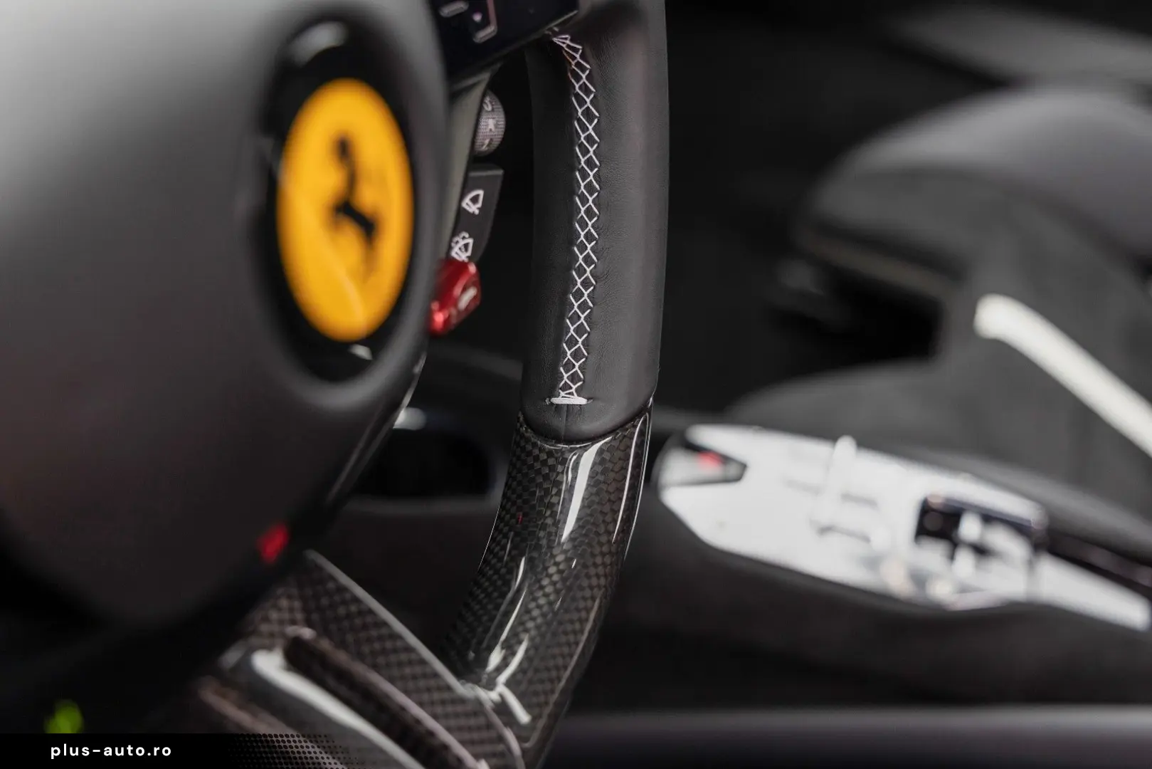 FERRARI 296 GTB CARBON RACING SEATS LIFT