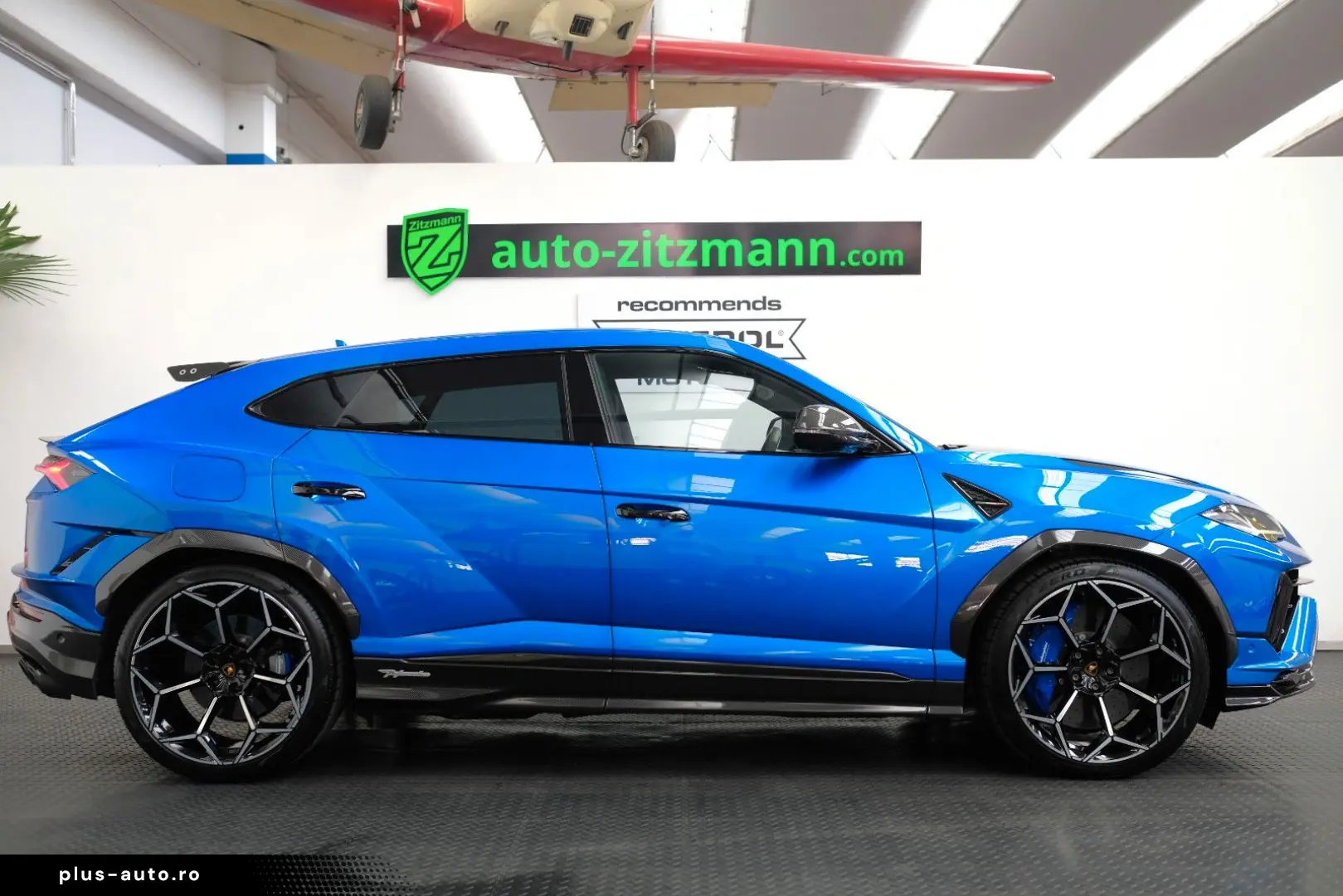 LAMBORGHINI Urus Performante CARBON BONNET PANO B&O AKRAPOVI