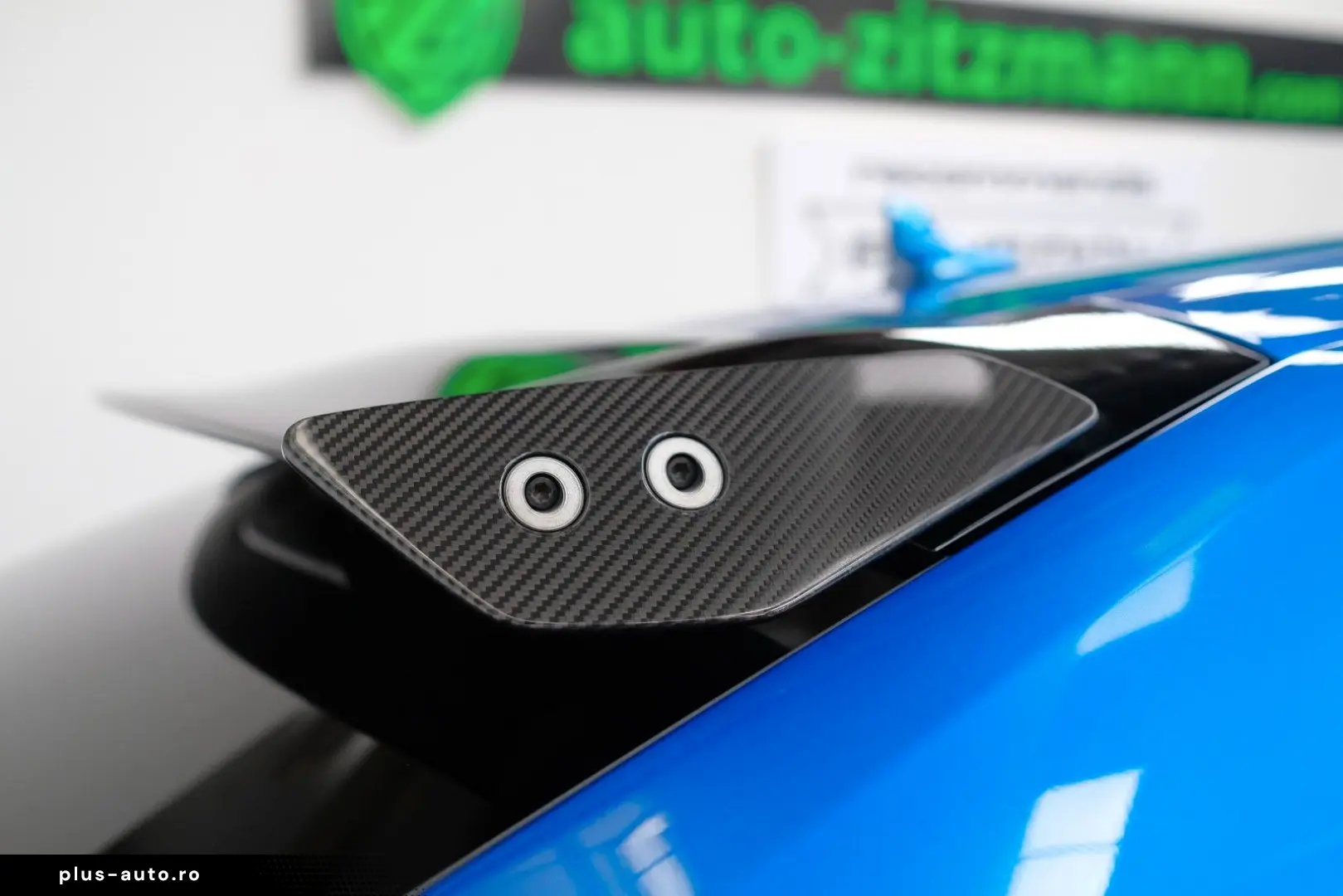 LAMBORGHINI Urus Performante CARBON BONNET PANO B&O AKRAPOVI
