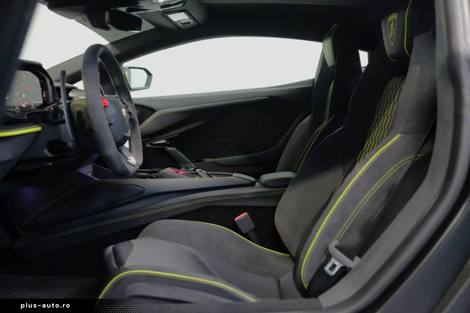 LAMBORGHINI Revuelto Ad Personam CARBON IN OUT LIFT PASS.DIS