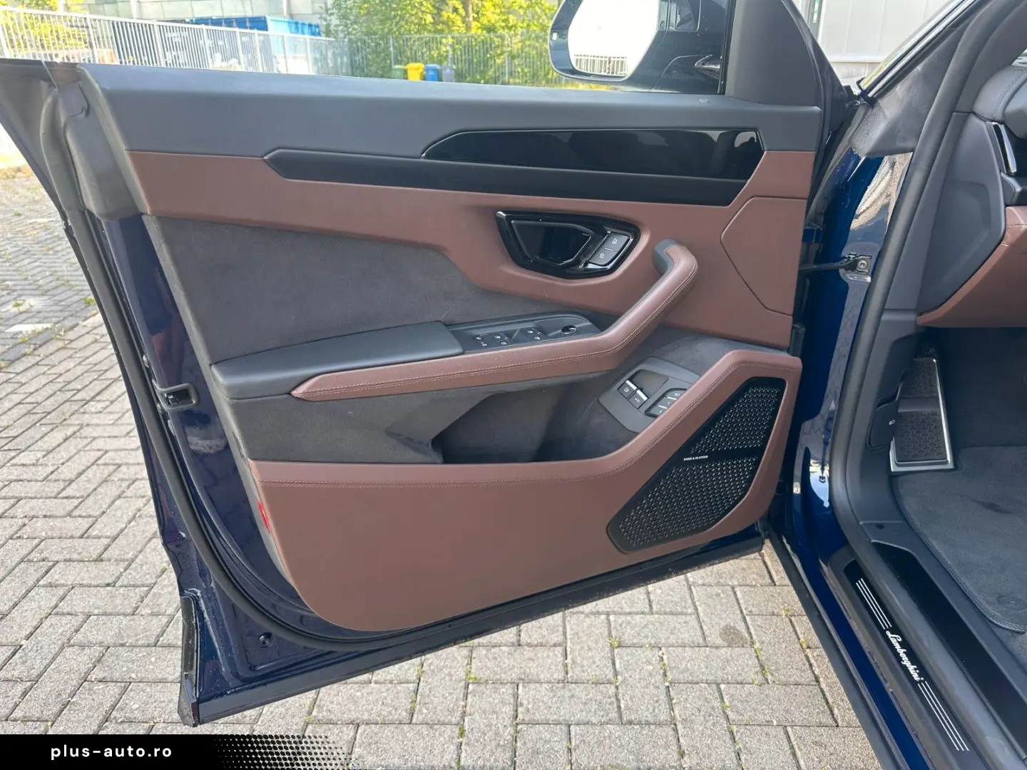 LAMBORGHINI Urus 4.0 V8 PHEV SE