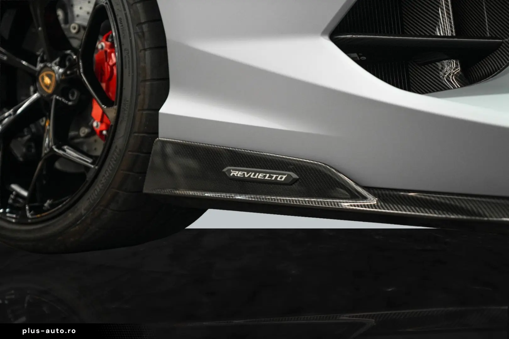 LAMBORGHINI Revuelto   Full Ext. Carbon   Sonus Faber